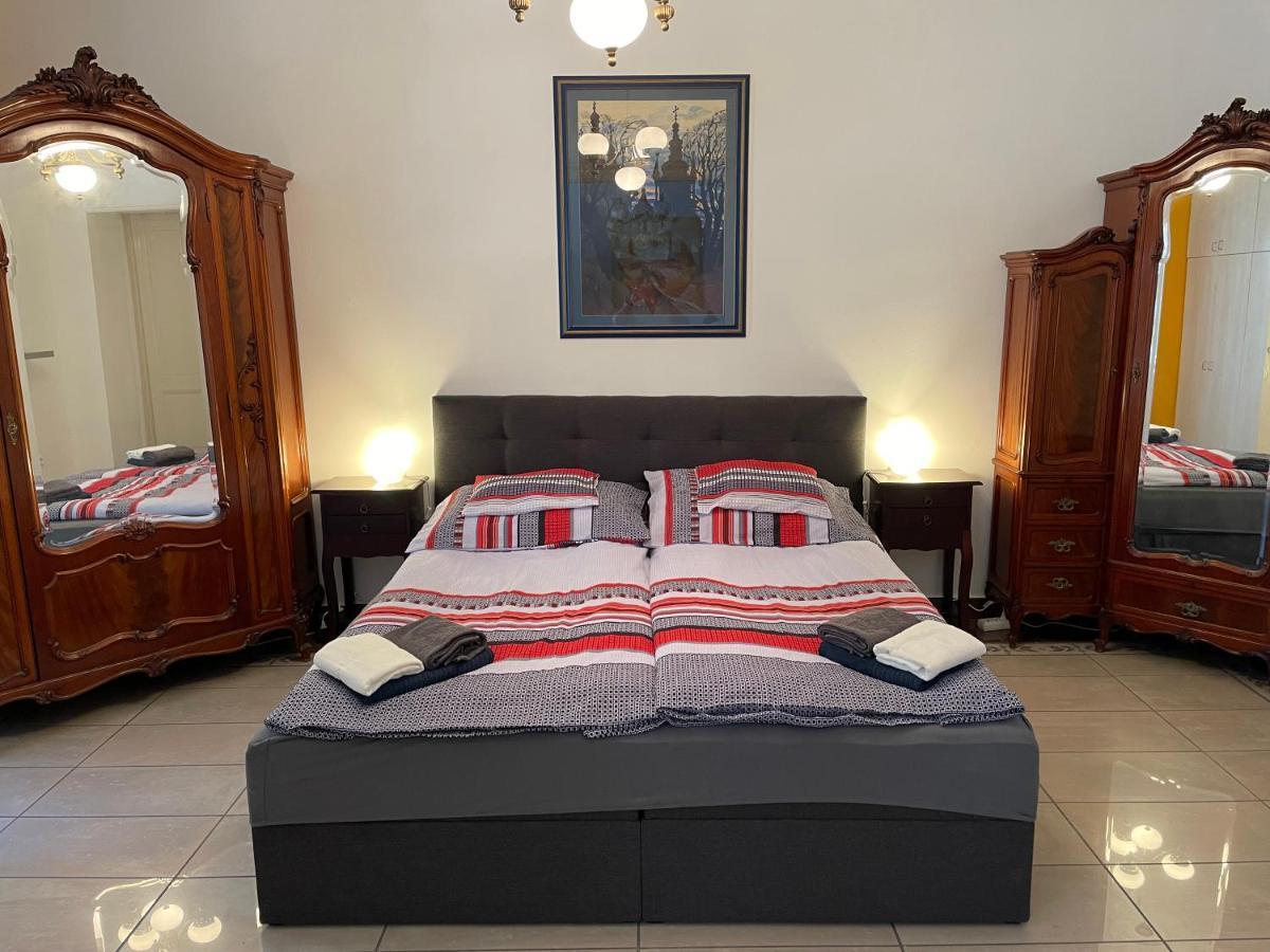 Buda Castle Apartment Budapest Luaran gambar